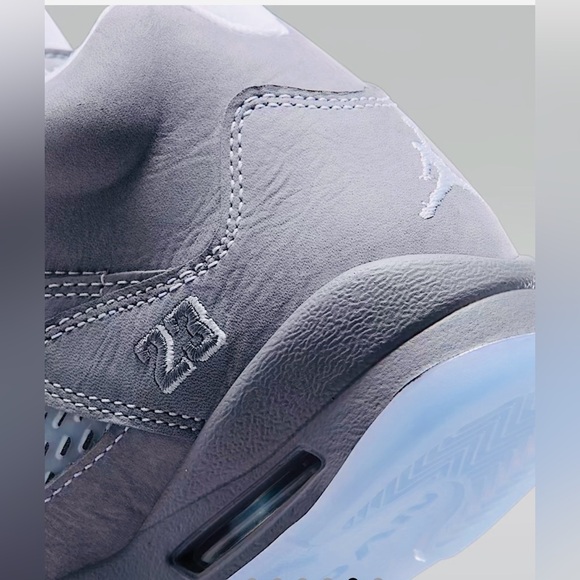 🔥Jordan 5 Retro🔥
Wolf Grey (2026) Men’s 11 - Picture 6 of 9